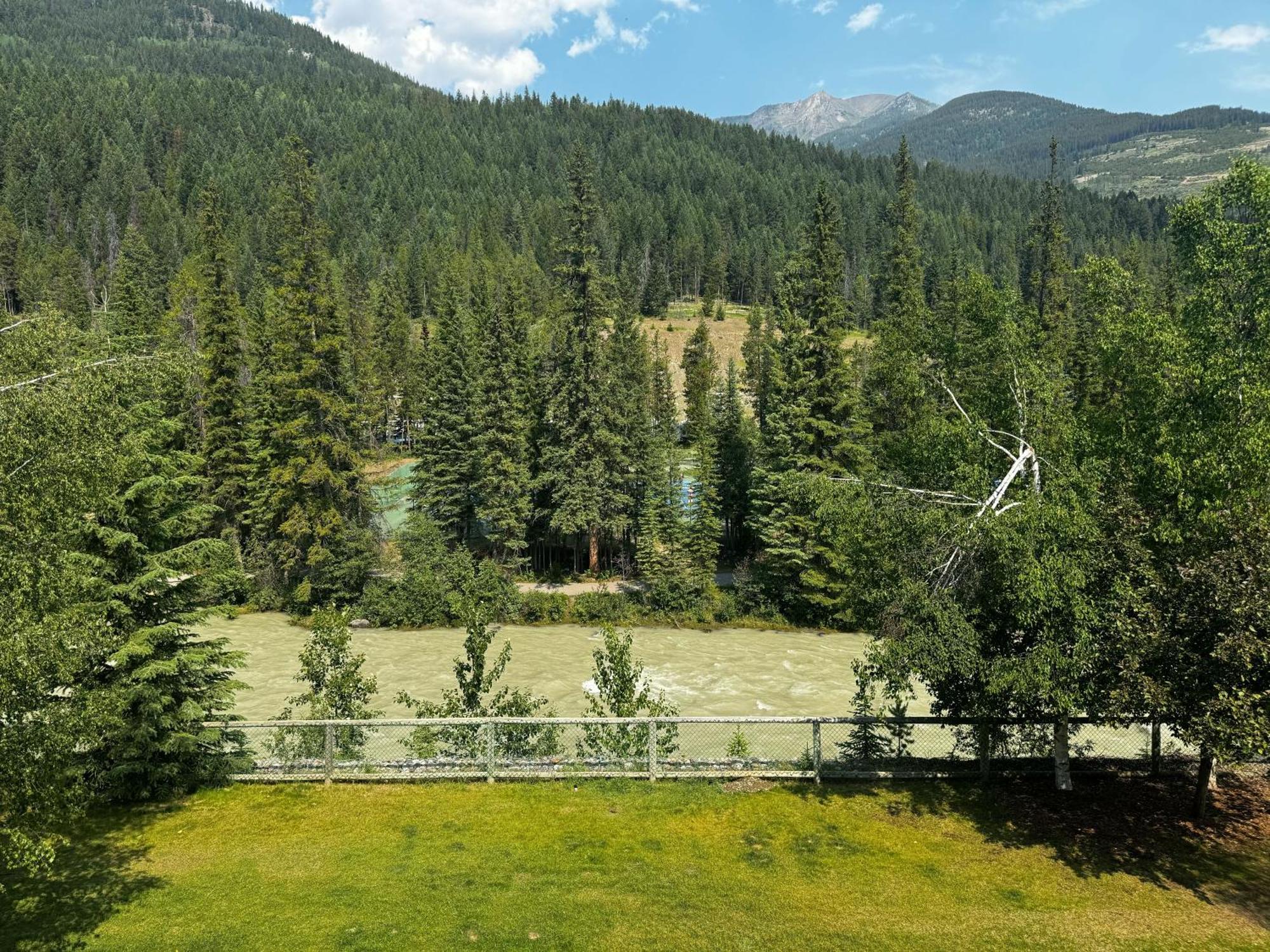 Toby Creek Lodge Panorama Δωμάτιο φωτογραφία